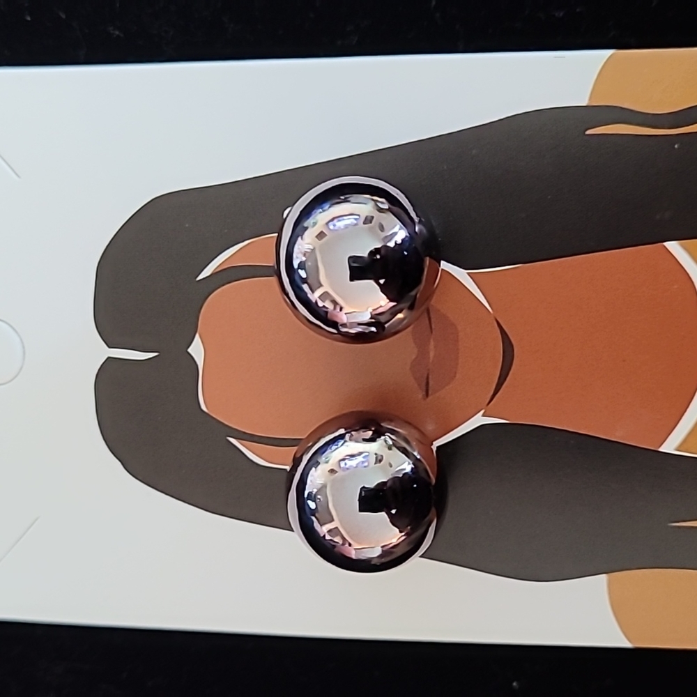 Muff Earrings